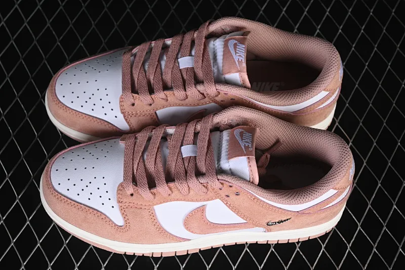 All categories Nk SB Dunk series Nk SB Dunk Low low-top sneakers X version Nike SB Dunk Low Year of the Horse pink and white low-top casual sneakers IB4417-102